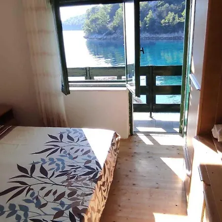 Robinson Mili Ferienhaus *